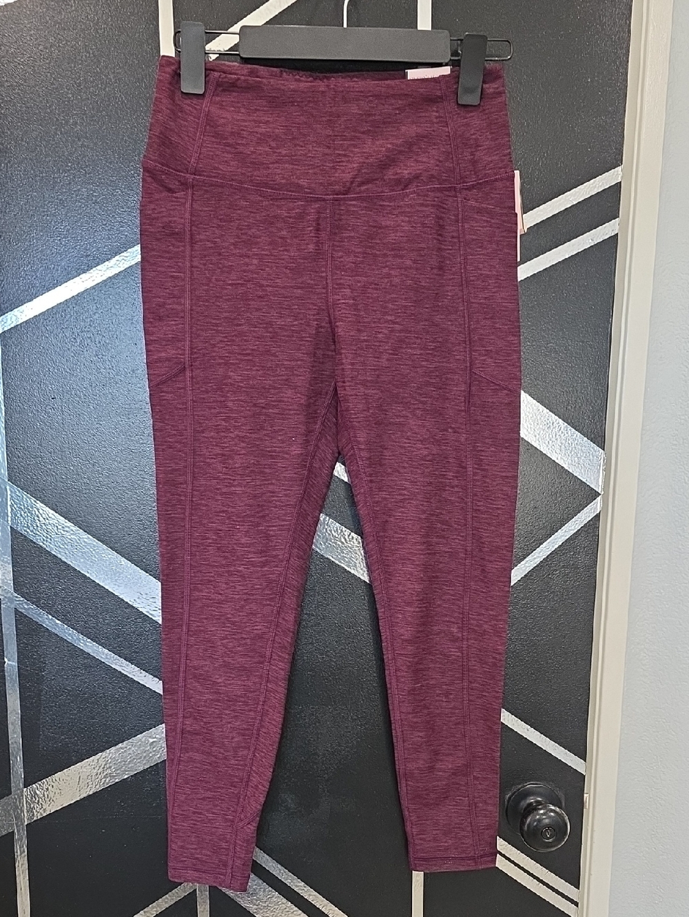 Victoria's Secret Plum/Magenta Leggings